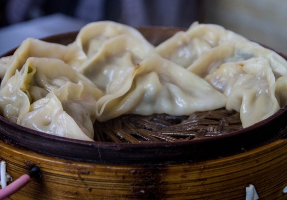 蒸饺 steamed dumplings