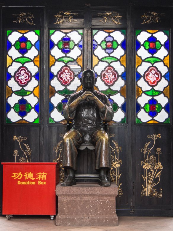 Statue of Wong Fei-hung