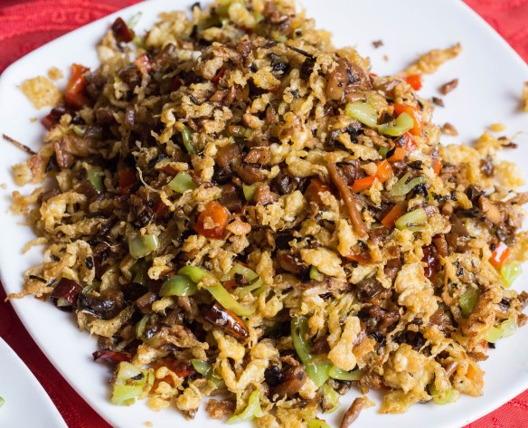 Scrambled egg with vegetables.